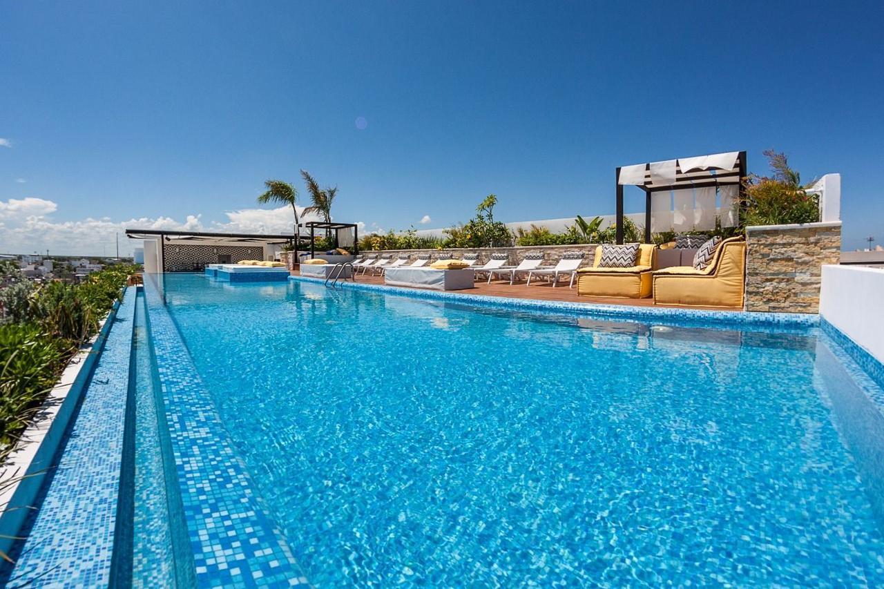 The City Luxury Suites Playa del Carmen Exteriör bild